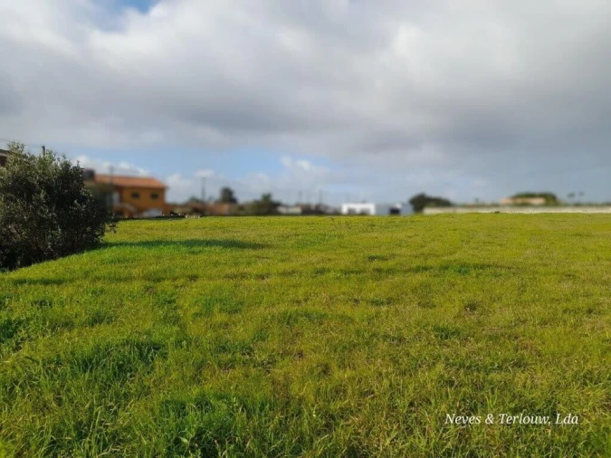 Terreno para Venda em Monte Redondo e Carreira Foto 3