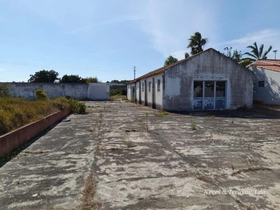 Armazém para Venda em Coimbrão Foto 5