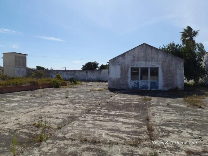 Armazém para Venda em Coimbrão Foto 6