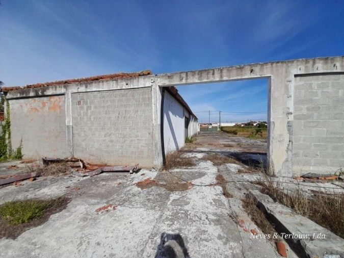 Armazém para Venda em Coimbrão Foto 11