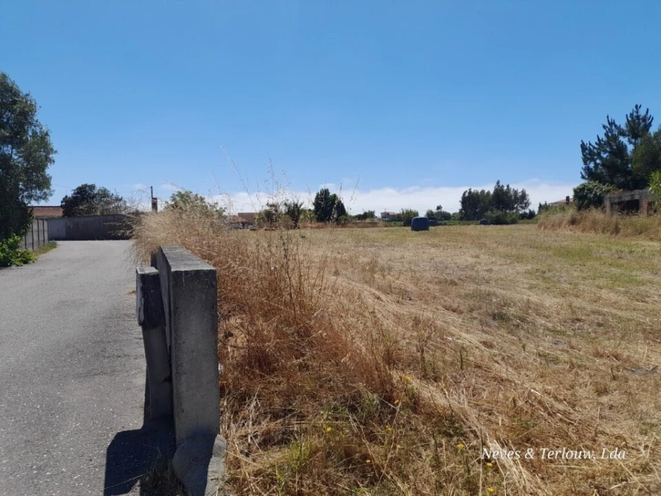 Terreno para Venda em Coimbrão Foto 5