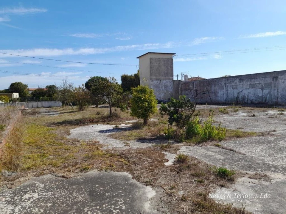 Terreno para Venda em Coimbrão Foto 4