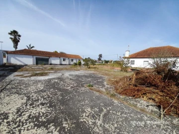 Terreno para Venda em Coimbrão