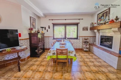 Moradia T3 para Venda em Coimbrão