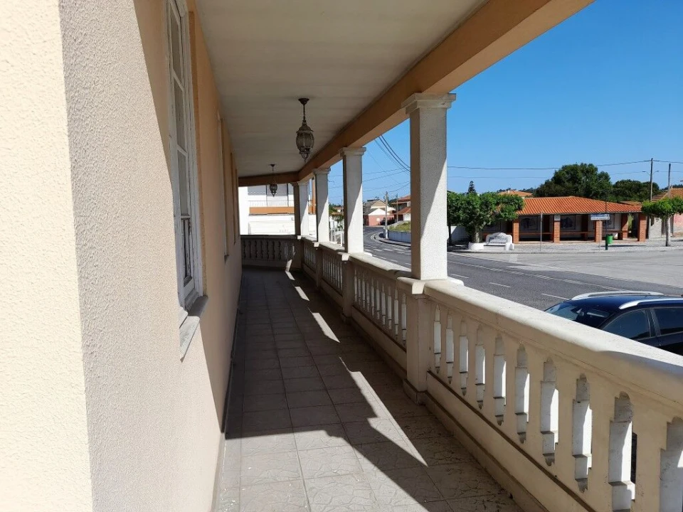 Moradia T6 para Venda em Coimbrão Foto 5