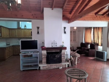 Moradia T6 para Venda em Coimbrão