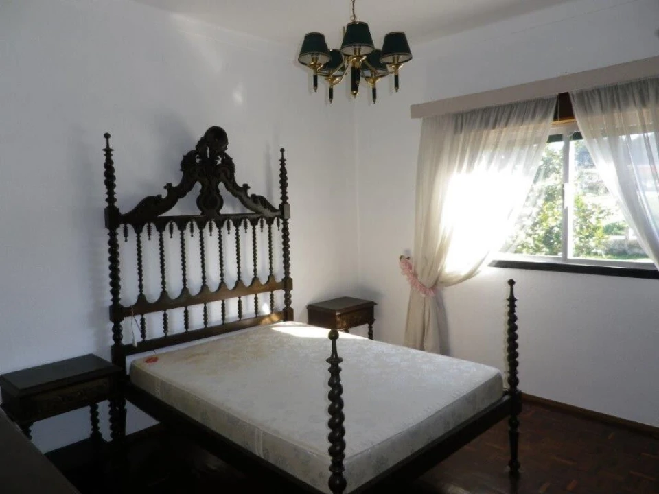 Moradia T5 para Venda em Monte Redondo e Carreira Foto 21