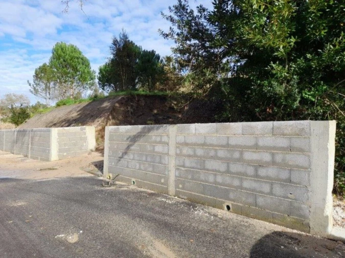 Terreno para Venda em Monte Redondo e Carreira Foto 8