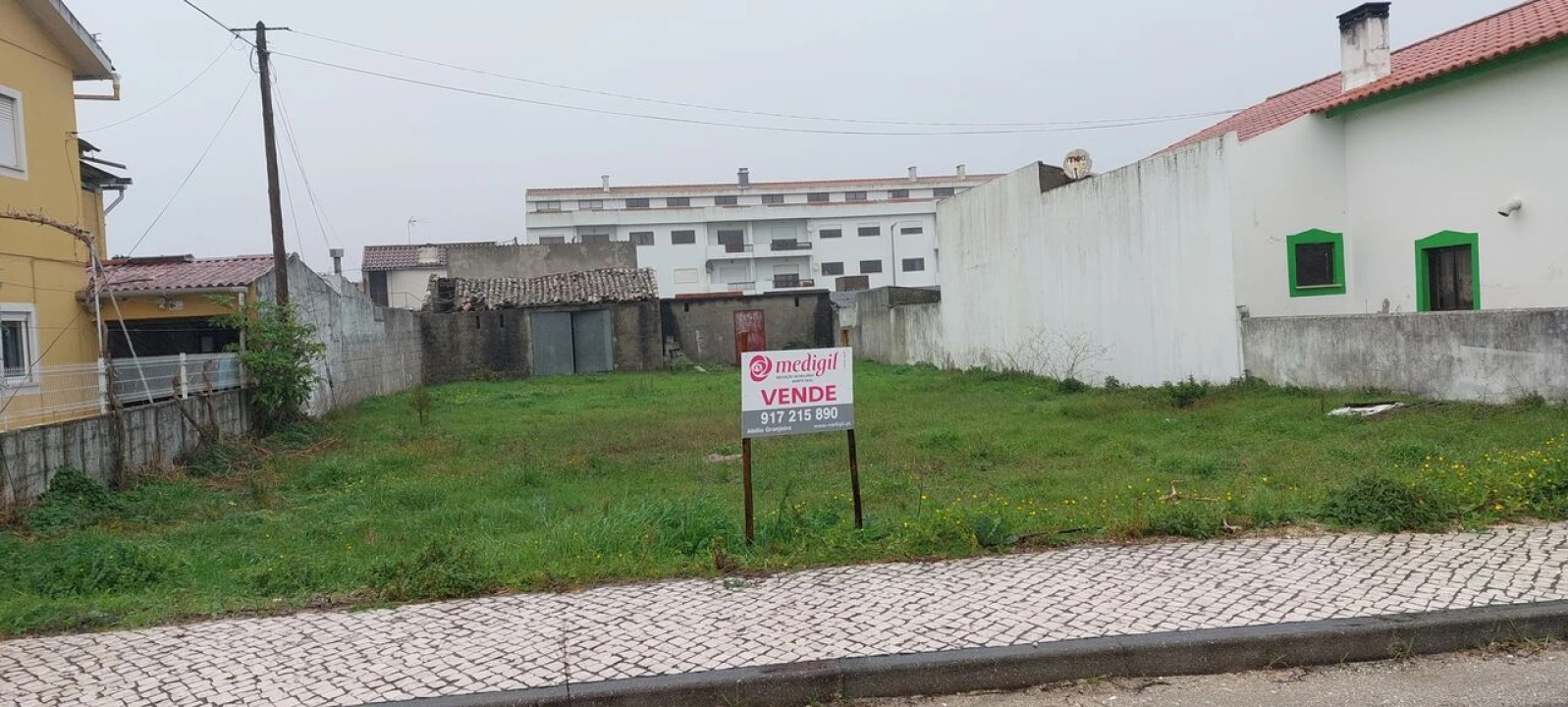 Terreno para Venda em Vieira de Leiria Foto 1
