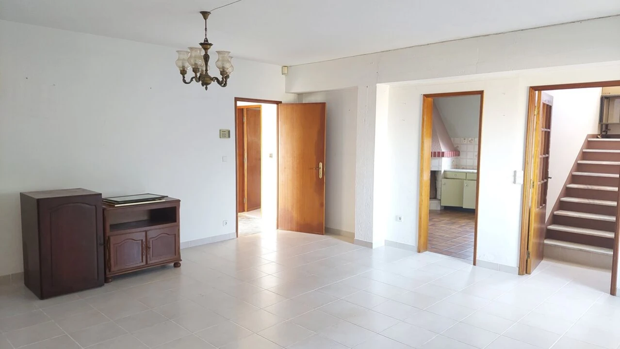 Moradia T3 para Venda em Monte Real e Carvide Foto 2