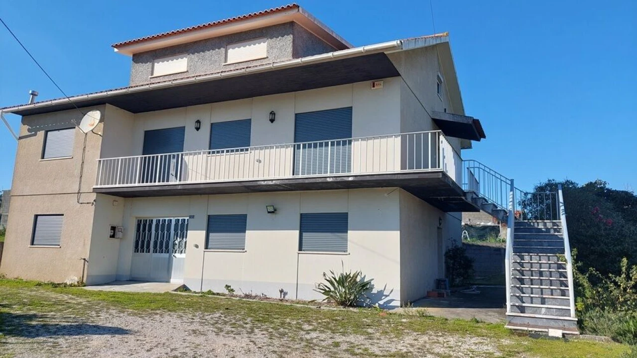 Moradia T3 para Venda em Monte Real e Carvide Foto 1