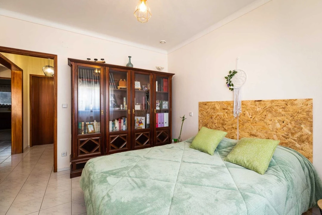 Moradia T4 para Venda em Vieira de Leiria Foto 8