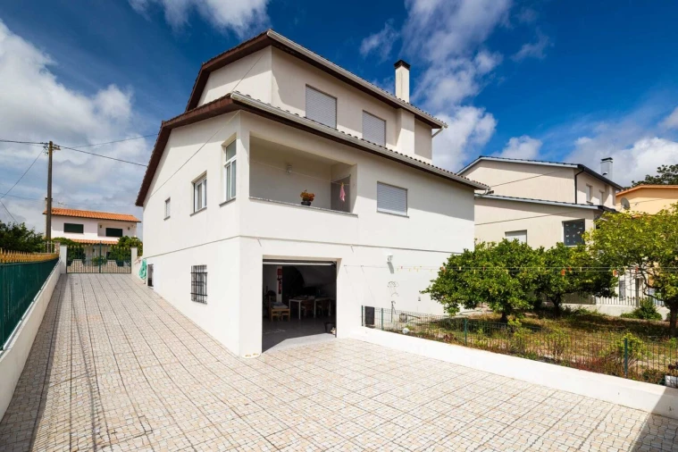 Moradia T4 para Venda em Vieira de Leiria Foto 32