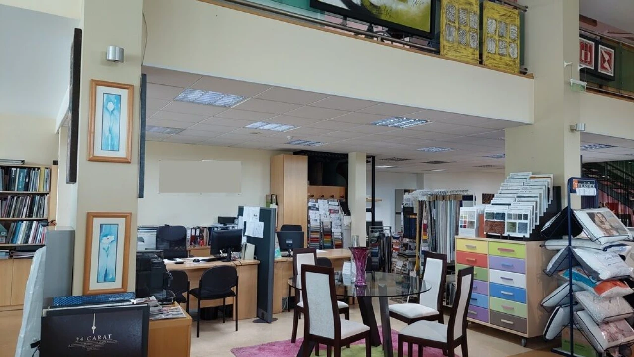 Armazém para Venda em Leiria, Pousos, Barreira e Cortes Foto 12