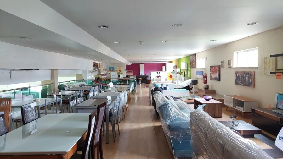 Armazém para Venda em Leiria, Pousos, Barreira e Cortes Foto 16