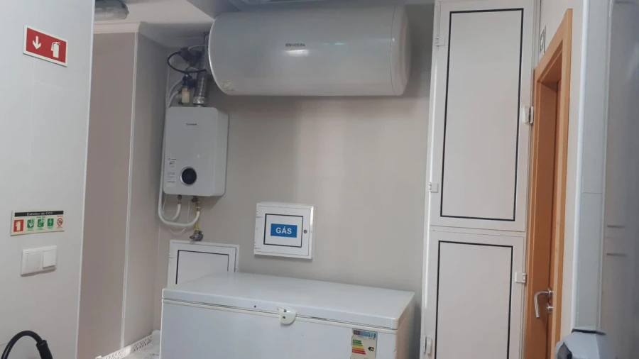 Loja para Venda em Vieira de Leiria Foto 9