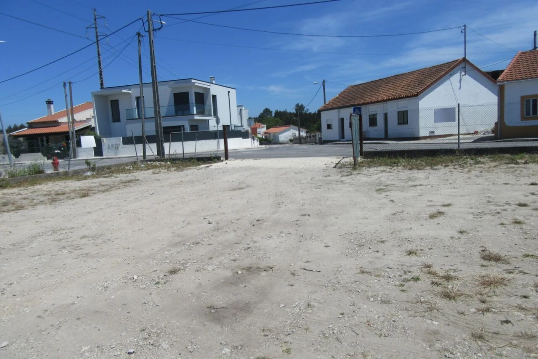Terreno para Venda em Marinha Grande Foto 2