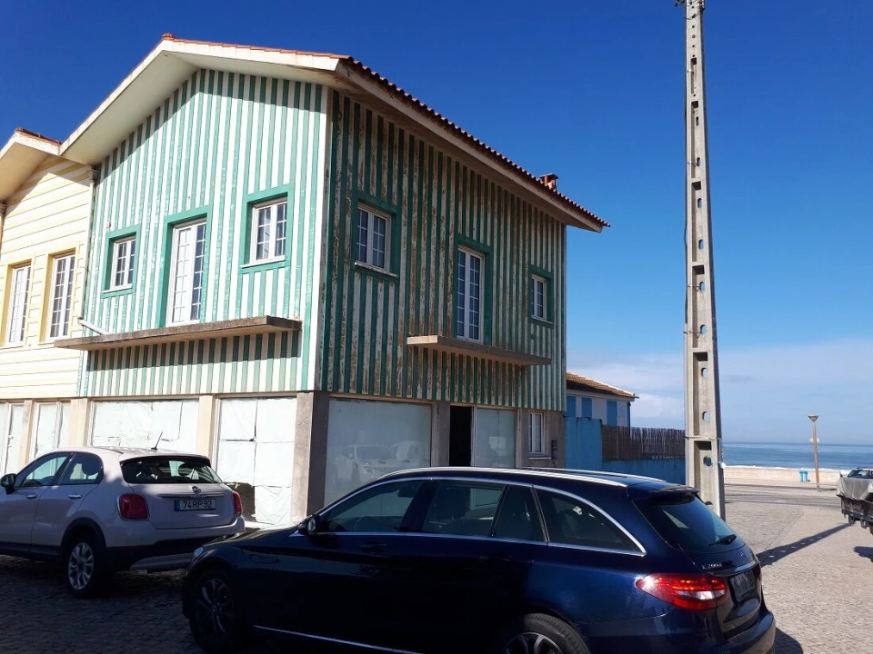 Loja para Arrendamento em Vieira de Leiria Foto 3