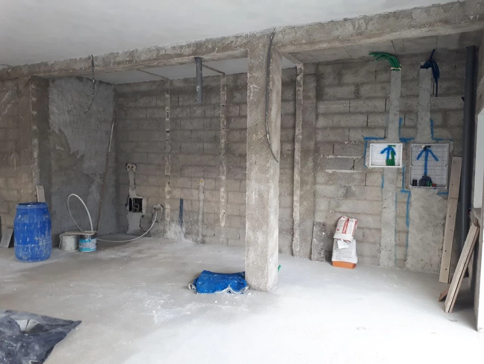 Loja para Arrendamento em Vieira de Leiria Foto 8