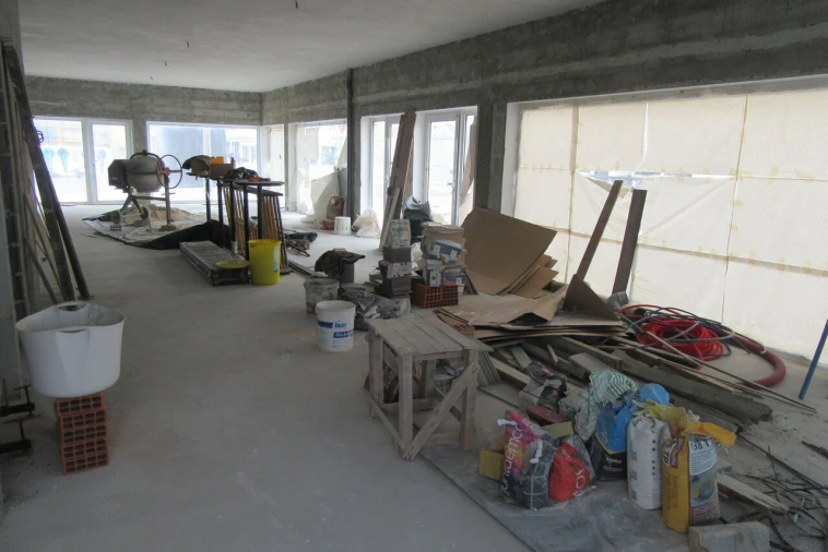 Loja para Arrendamento em Vieira de Leiria Foto 6