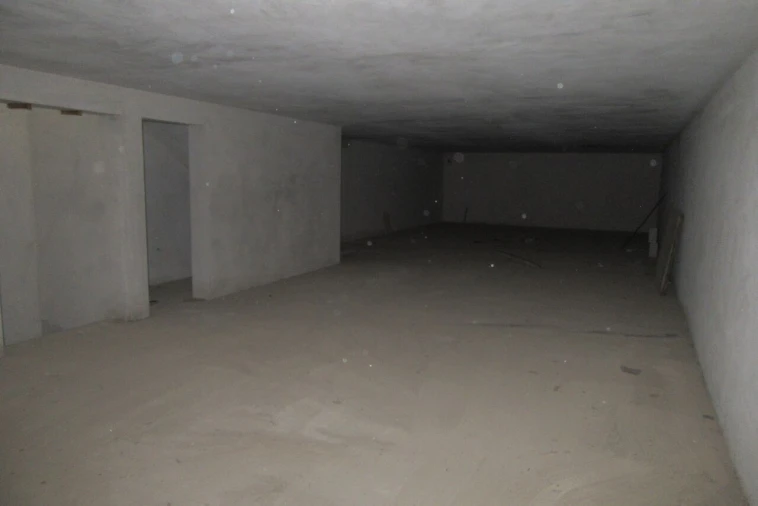 Loja para Arrendamento em Vieira de Leiria Foto 11