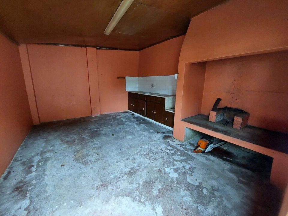 Moradia T3 para Venda em Salir de Matos Foto 21