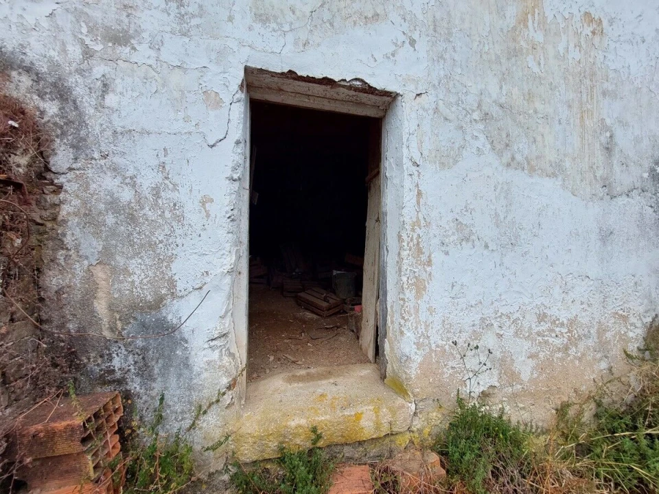 Moradia T3 para Venda em Salir de Matos Foto 35