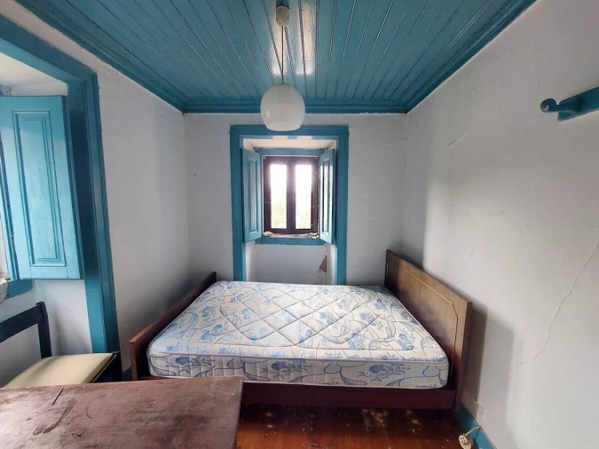 Moradia T3 para Venda em Salir de Matos Foto 16