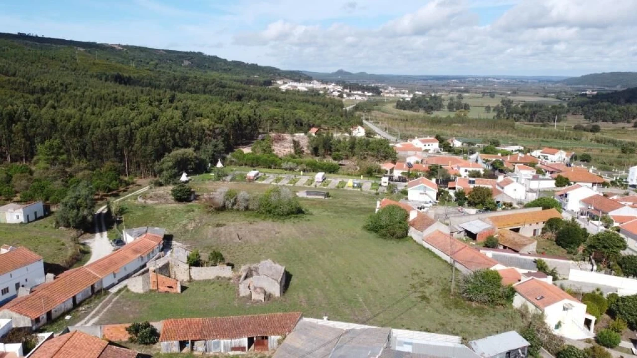 Terreno para Venda em Famalicão Foto 1