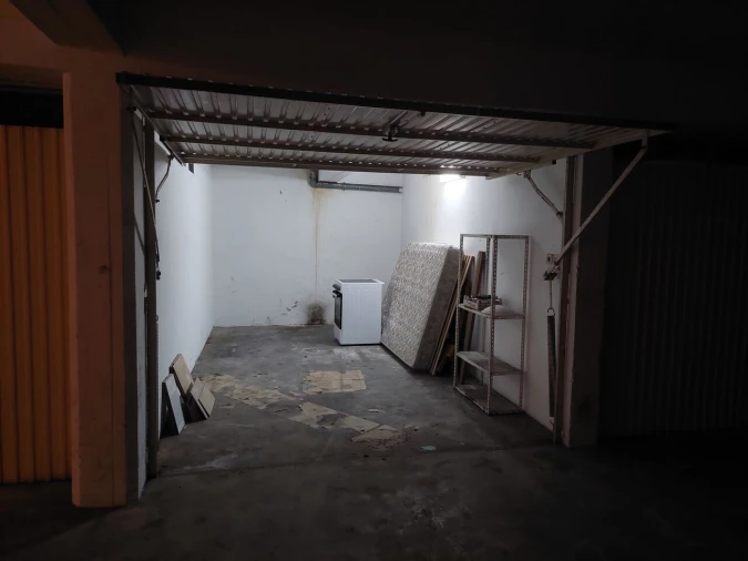 Garagem para Arrendamento em Nossa Senhora do Pópulo, Coto e São Gregório Foto 2