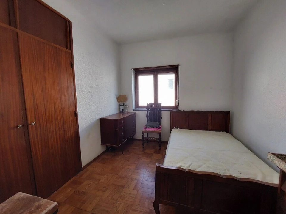 Moradia T3 para Venda em Alvorninha Foto 10