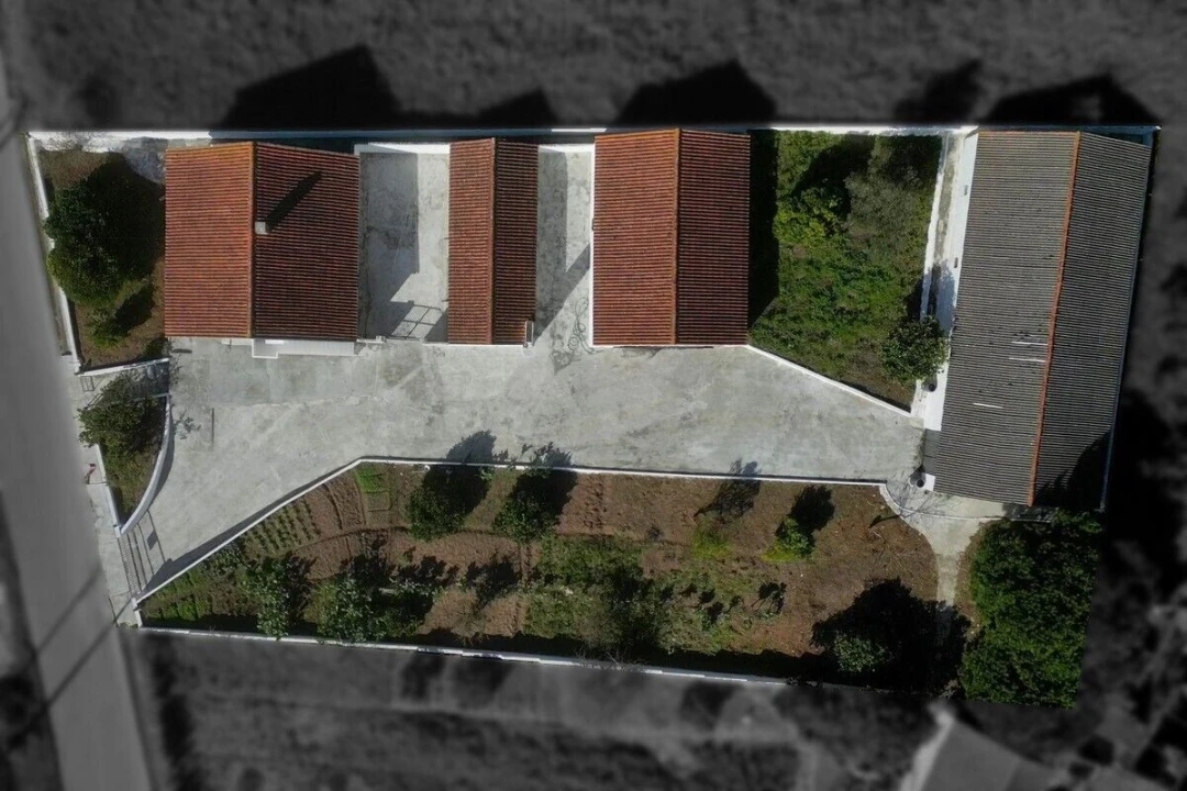 Moradia T3 para Venda em Alvorninha Foto 34