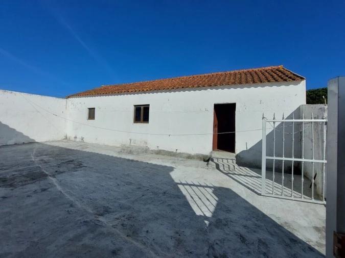 Moradia T3 para Venda em Alvorninha Foto 17