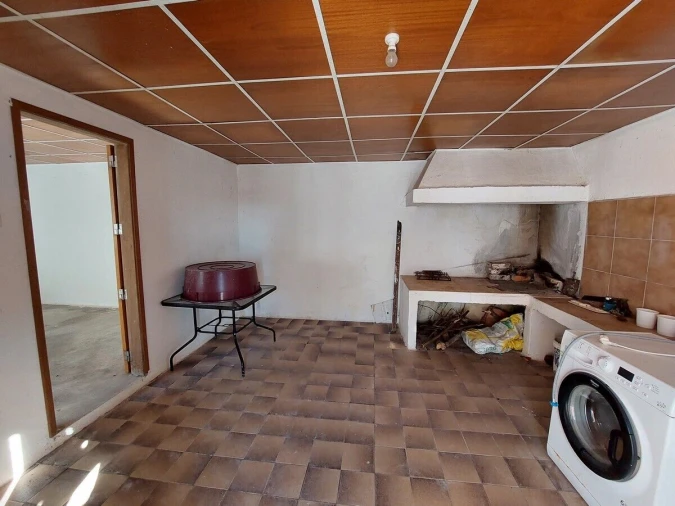 Moradia T3 para Venda em Alvorninha Foto 18