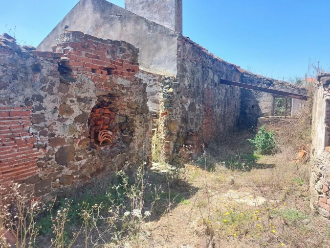 Moradia T2 para Venda em Caldas da Rainha - Santo Onofre e Serra do Bouro Foto 12