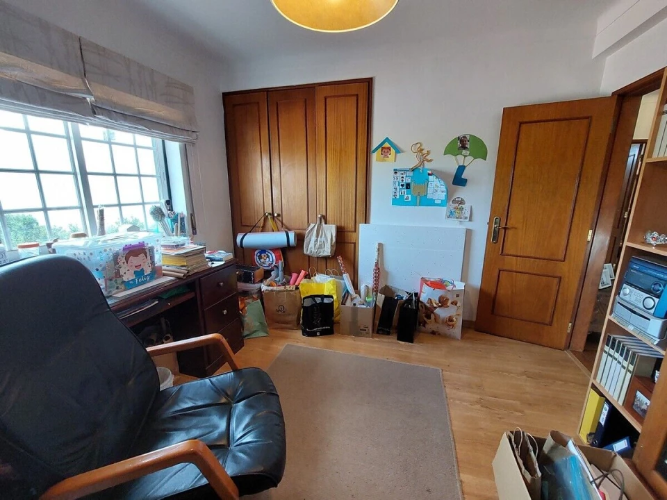 Moradia T5 para Venda em Gaeiras Foto 13