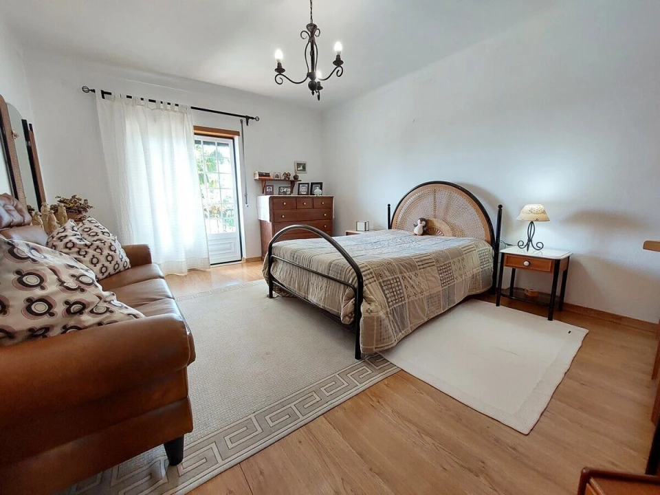 Moradia T5 para Venda em Gaeiras Foto 18