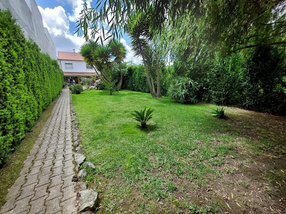 Moradia T5 para Venda em Gaeiras Foto 34