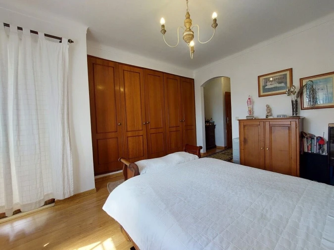 Moradia T5 para Venda em Gaeiras Foto 22