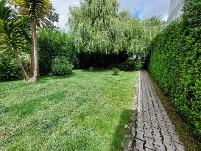 Moradia T5 para Venda em Gaeiras Foto 33