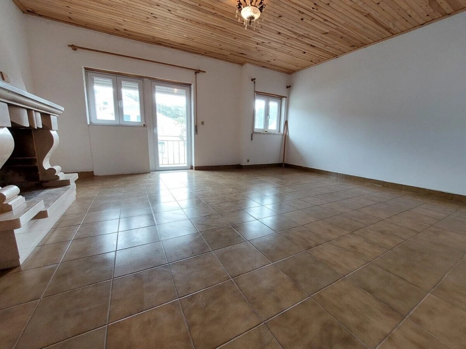 Moradia T4 para Venda em Vimeiro Foto 25