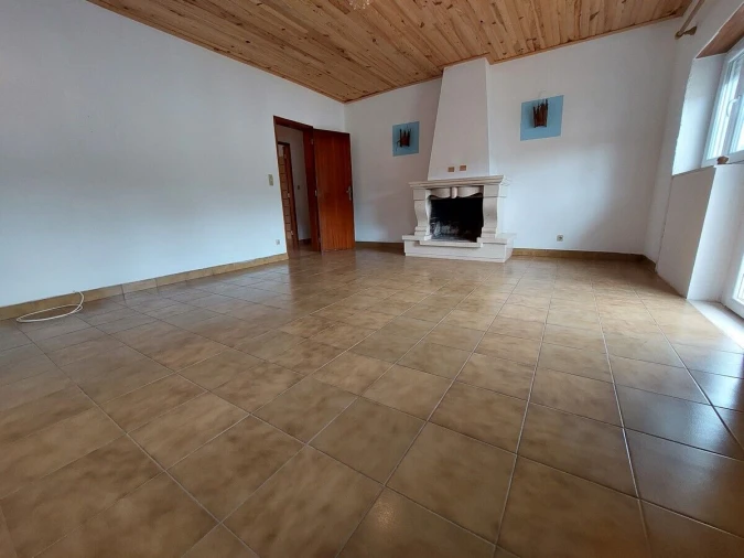 Moradia T4 para Venda em Vimeiro Foto 24