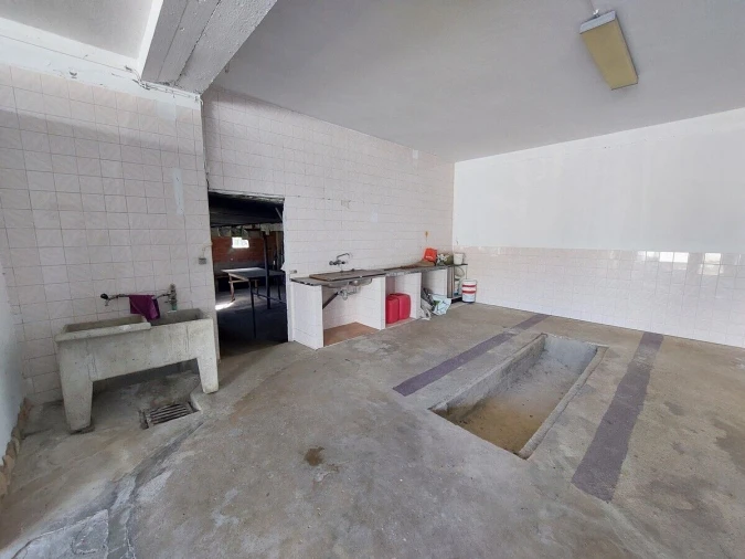 Moradia T4 para Venda em Vimeiro Foto 52