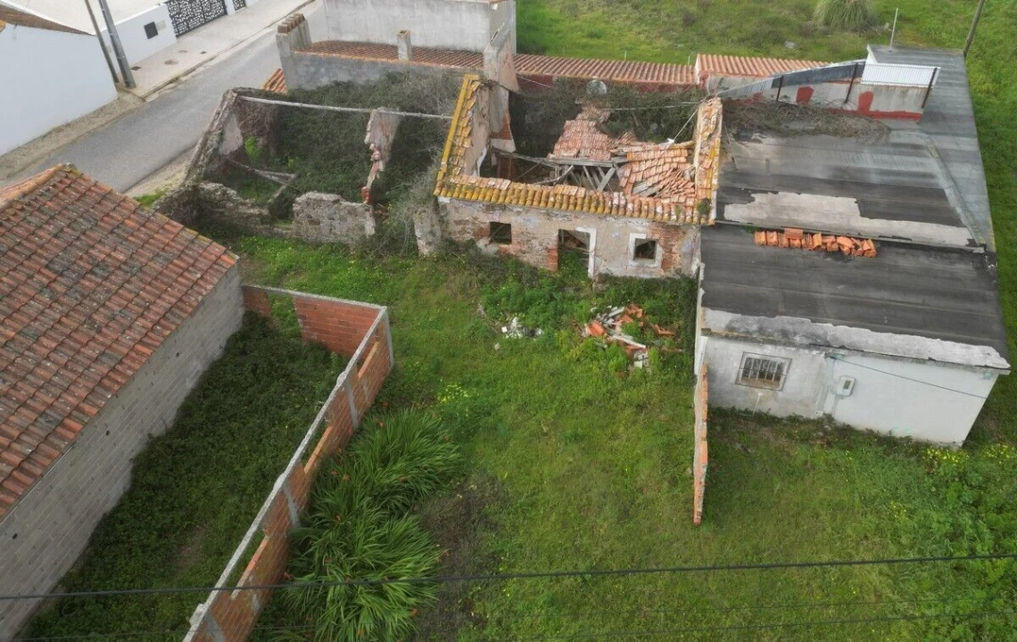 Moradia T7 para Venda em Caldas da Rainha - Santo Onofre e Serra do Bouro Foto 4