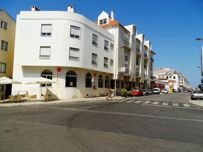 Loja para Venda em Nossa Senhora do Pópulo, Coto e São Gregório