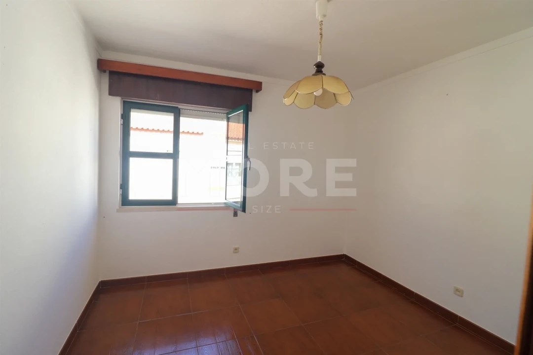 Apartamento T3 para Venda em Redondo Foto 7