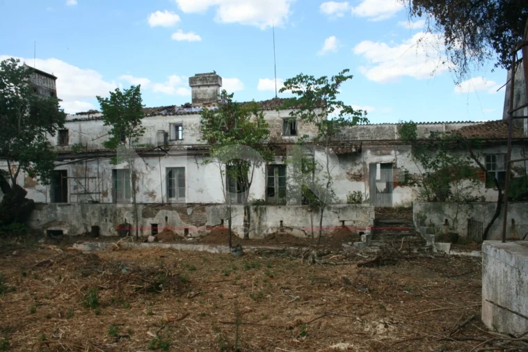 Moradia T0 para Venda em Nossa Senhora da Conceição e São Bartolomeu Foto 19