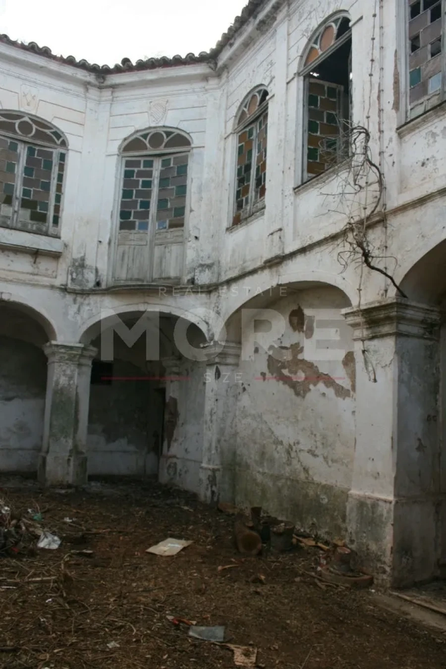 Moradia T0 para Venda em Nossa Senhora da Conceição e São Bartolomeu Foto 2