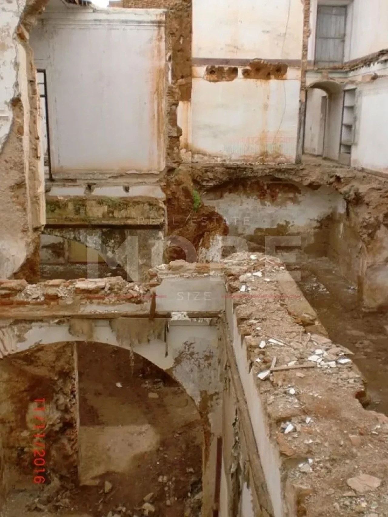 Moradia T0 para Venda em Nossa Senhora da Conceição e São Bartolomeu Foto 10