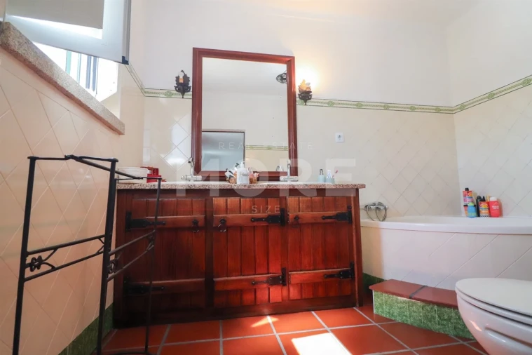 Moradia T4 para Venda em Viana do Alentejo Foto 17